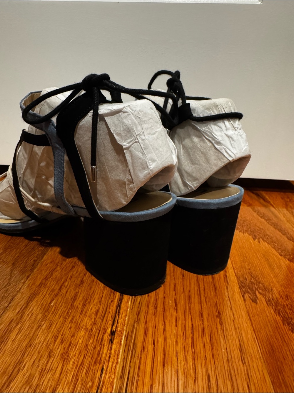 Unisa Multicolor Suede Strappy Block Heel Sandals Blue Gray Black 9.5M - Picture 3 of 6